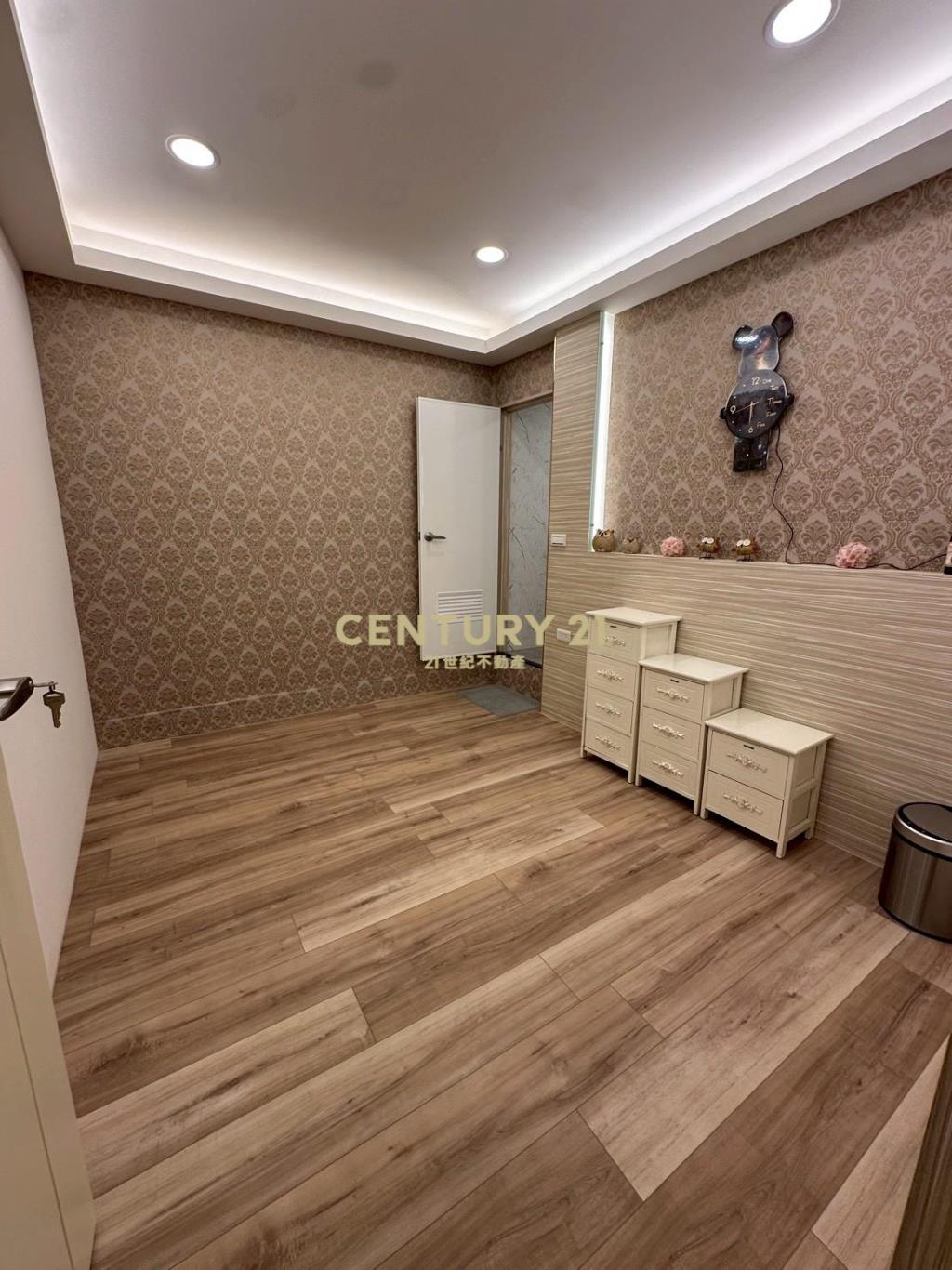 市區精美機能三房