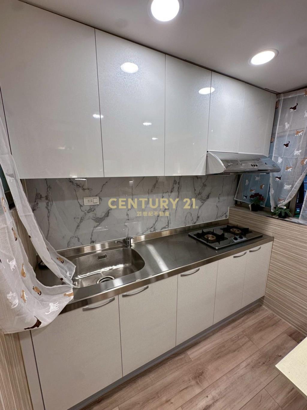 市區精美機能三房