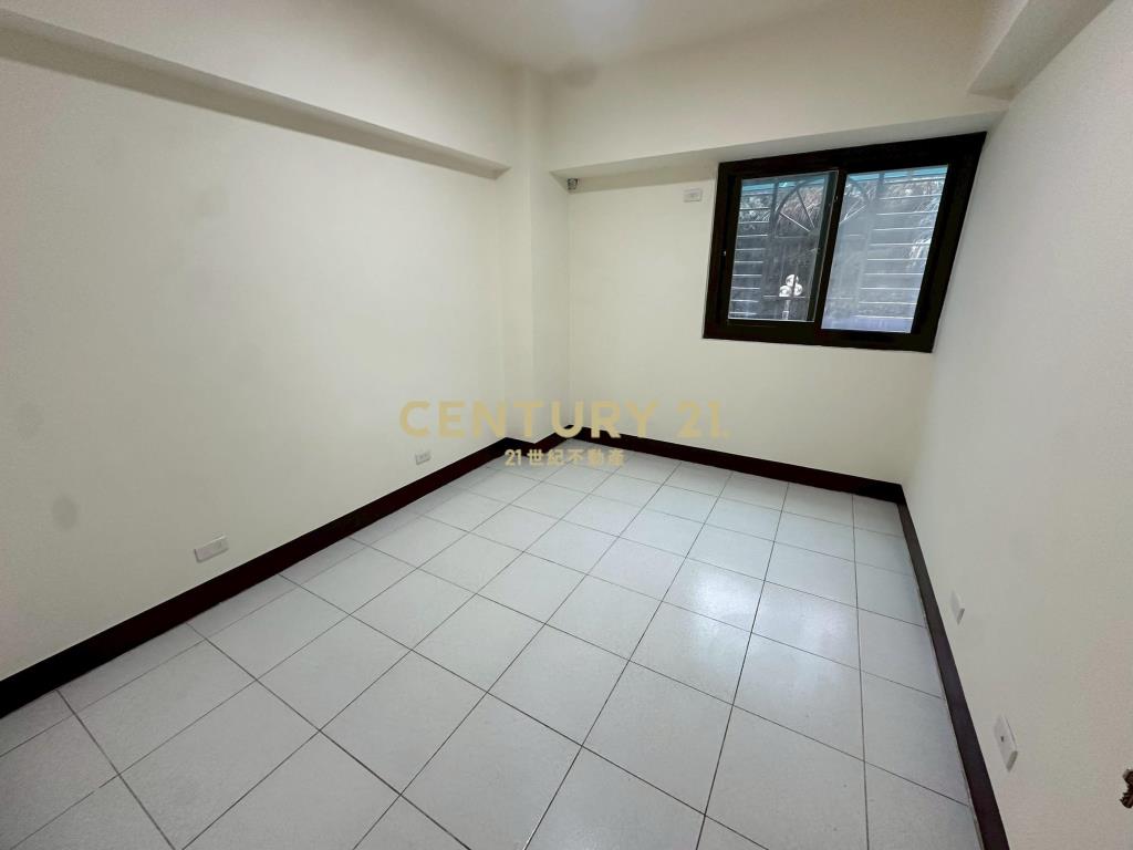 藍天麗地最前區兩房