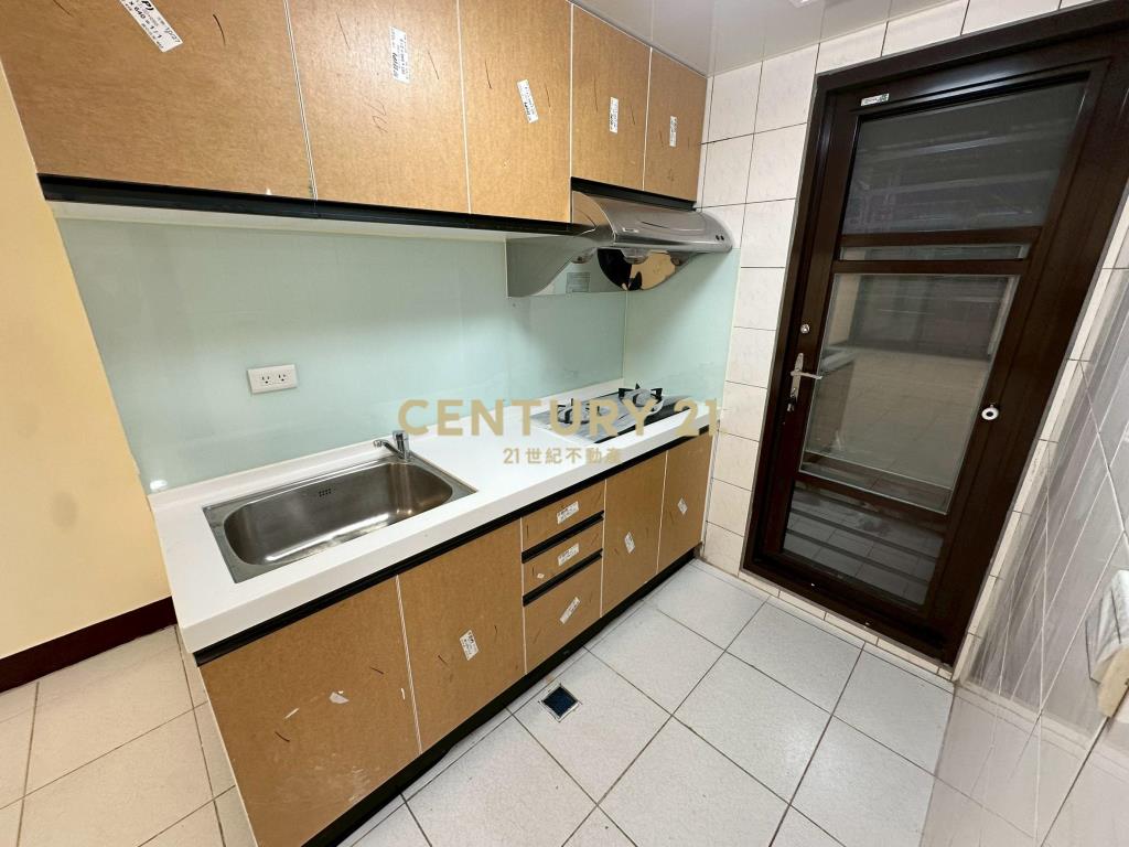 藍天麗地最前區兩房