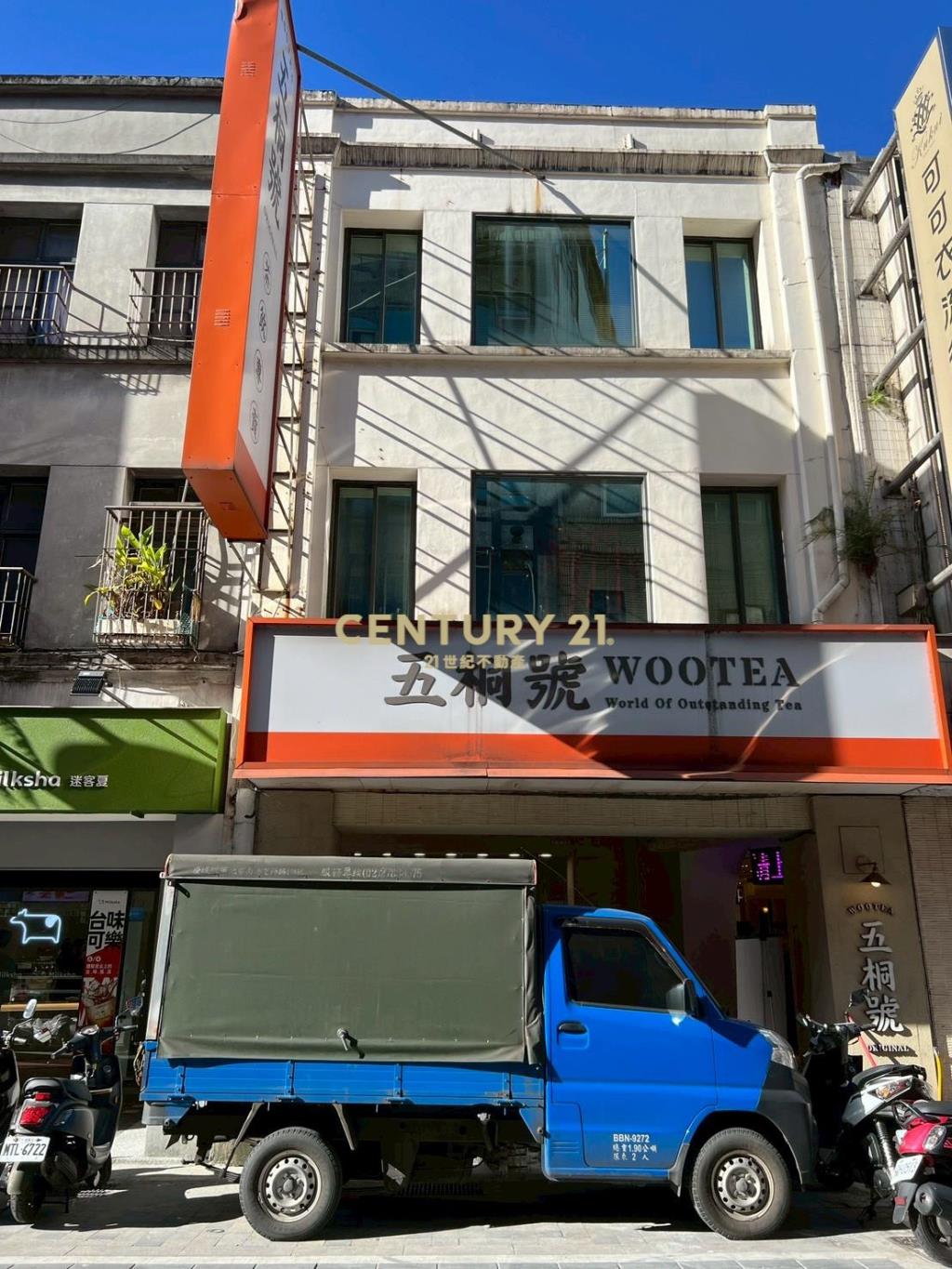 廟口旁黃金透店