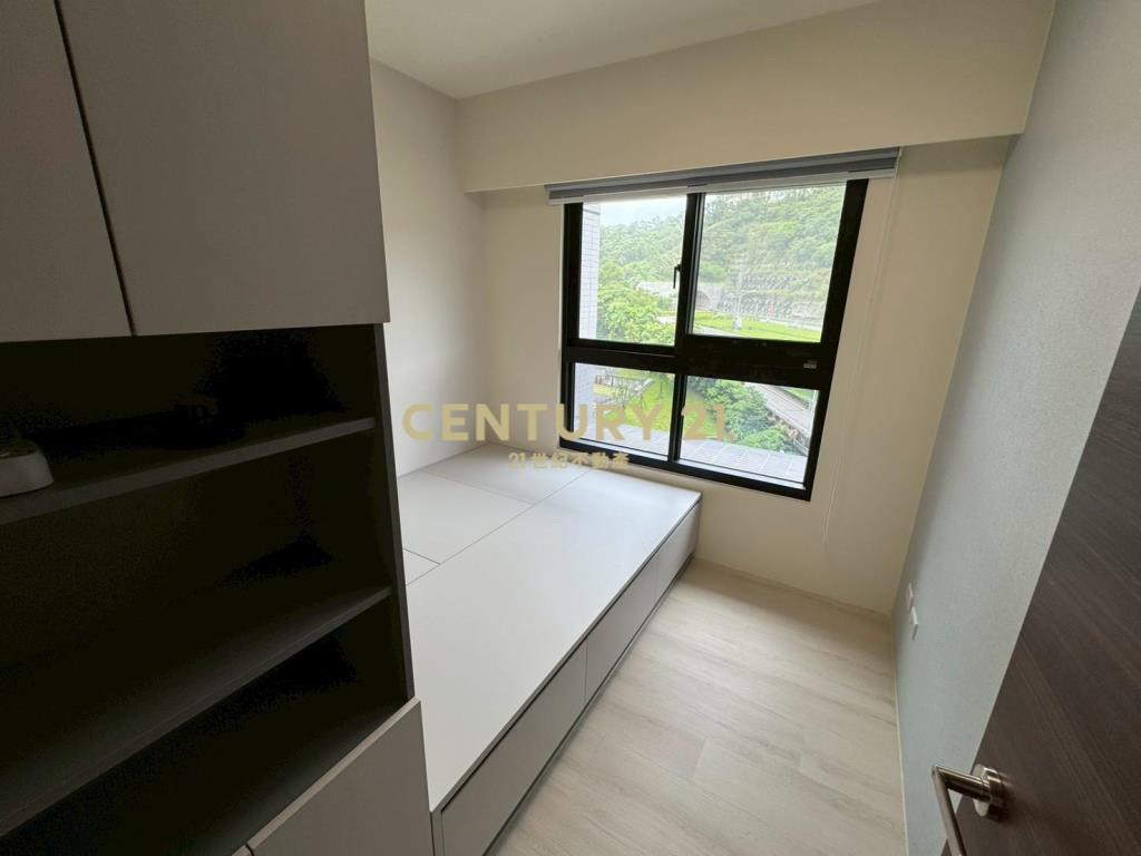 夢悅城精裝三房車位