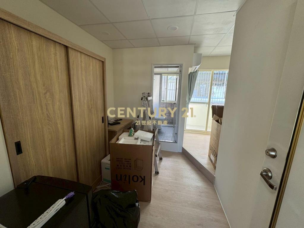 全新投資收租四套房