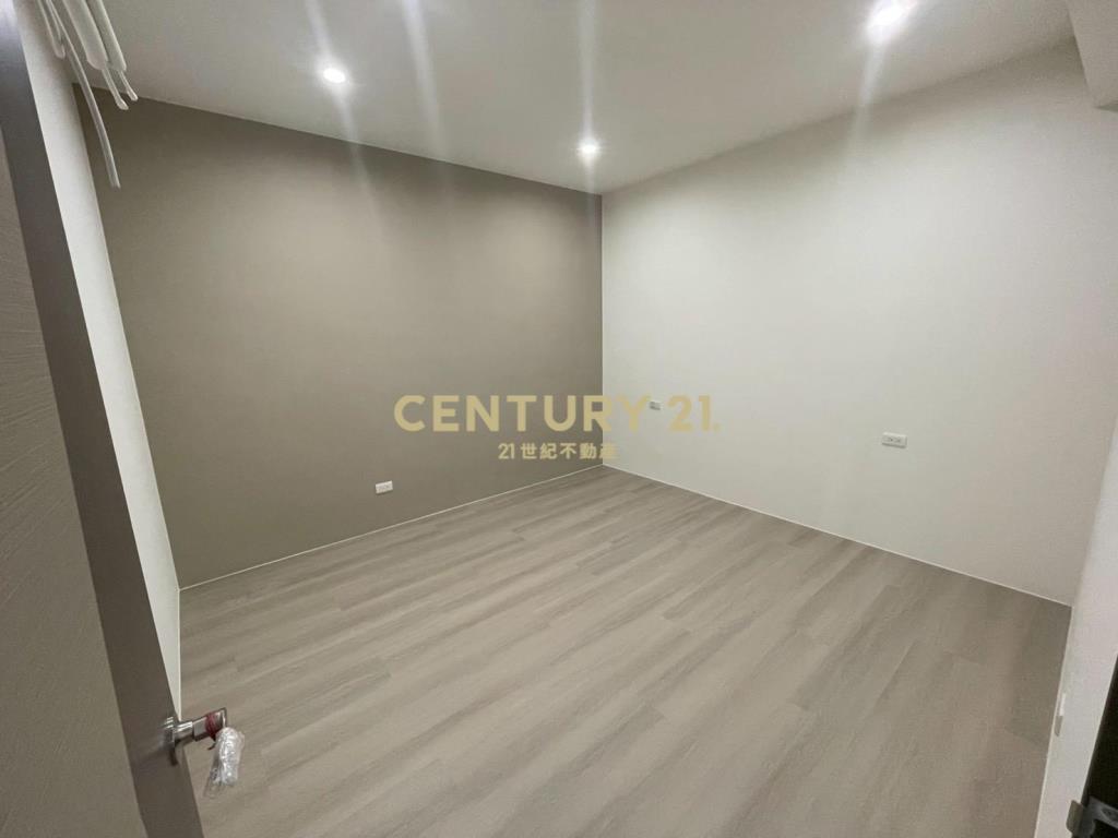 正信低樓層美三房