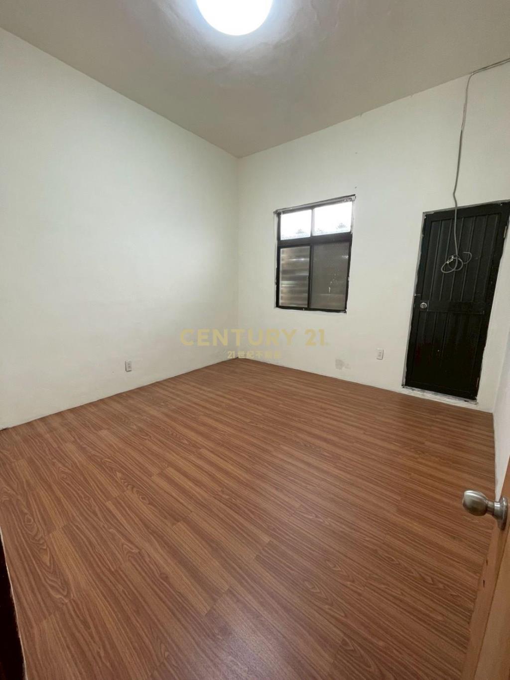 東光路正路邊透天