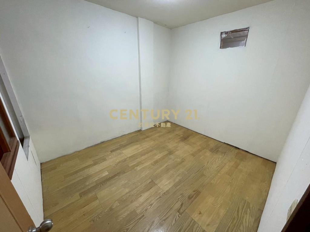 東光路正路邊透天