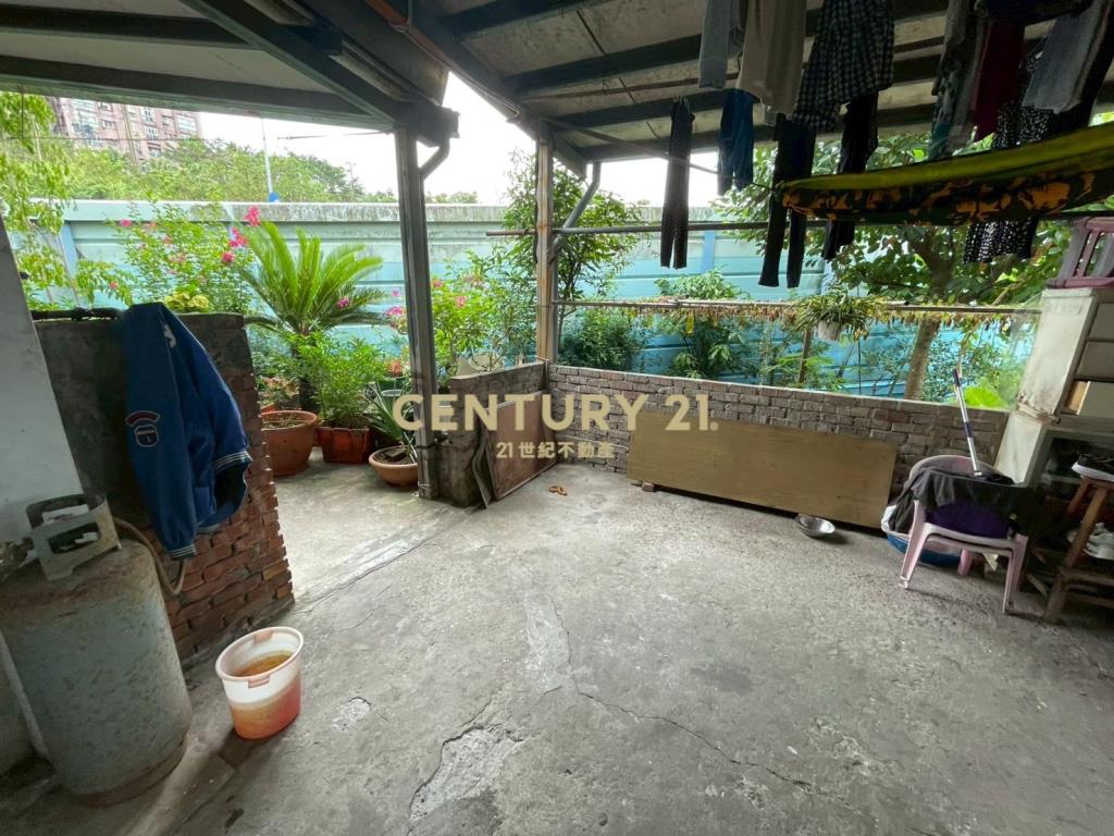 東光路正路邊透天