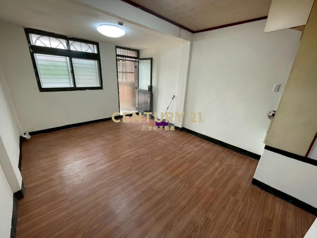 東光路正路邊透天