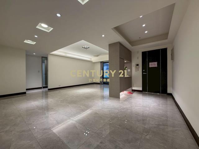 天驕景觀三房+車位