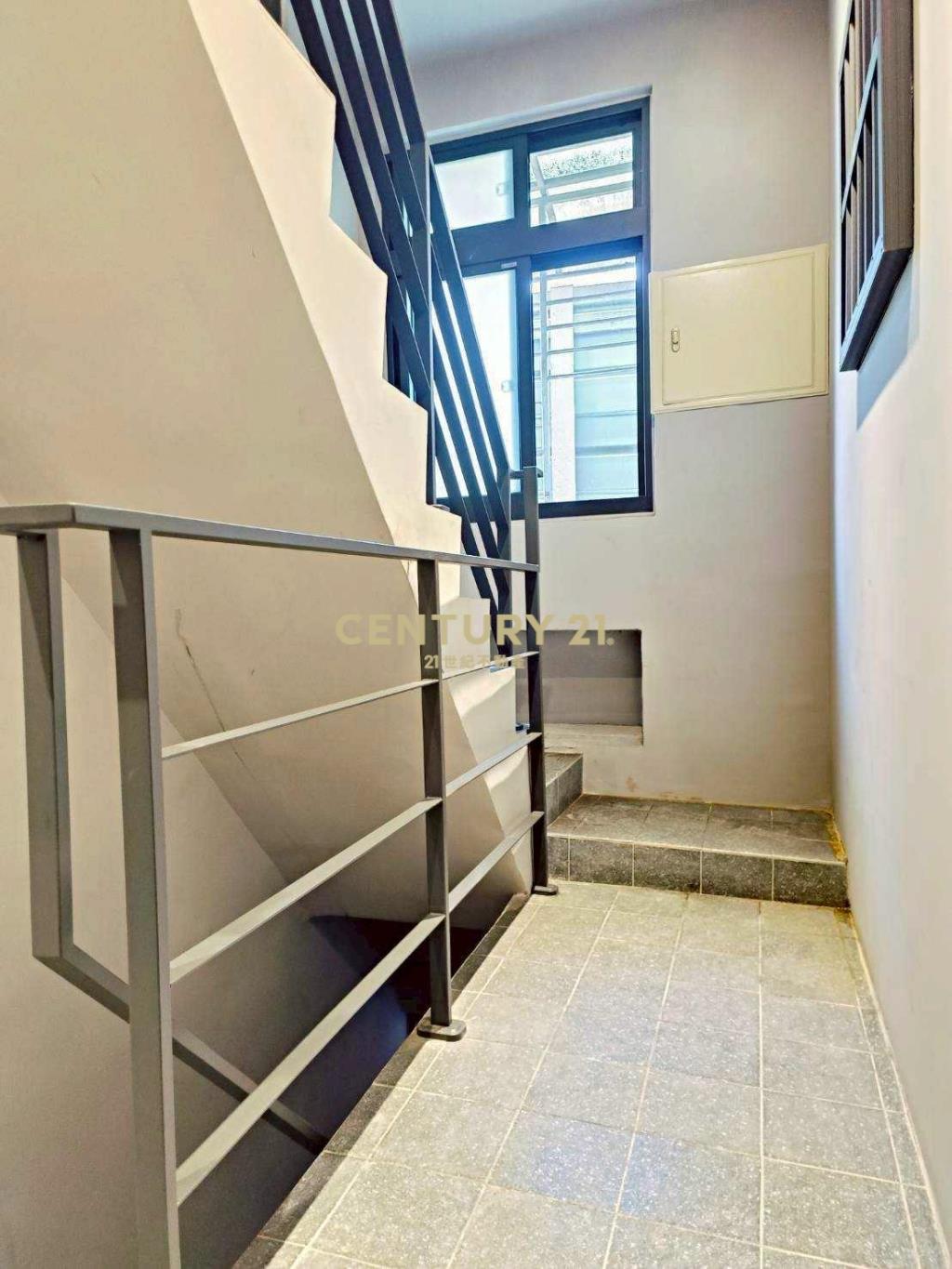 孝二路精美透天套房