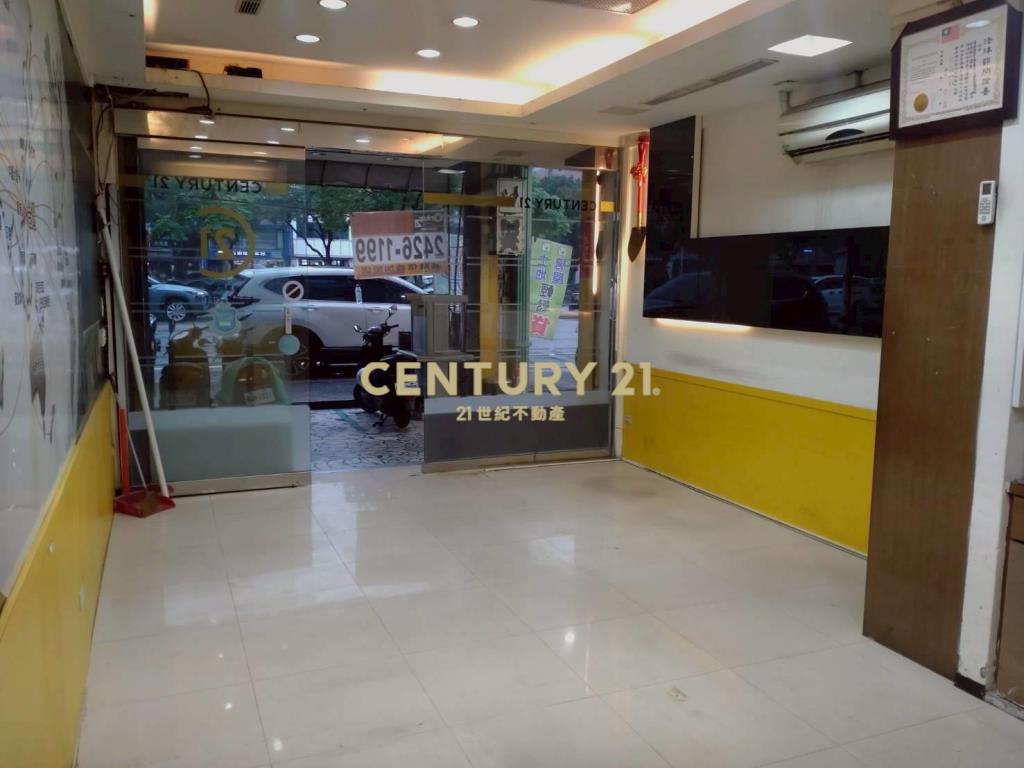 仁一路透天店面租