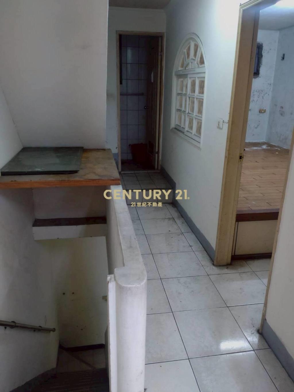 仁一路透天店面租