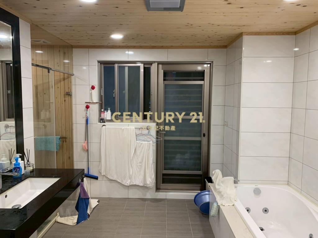 富麗極美電梯別墅