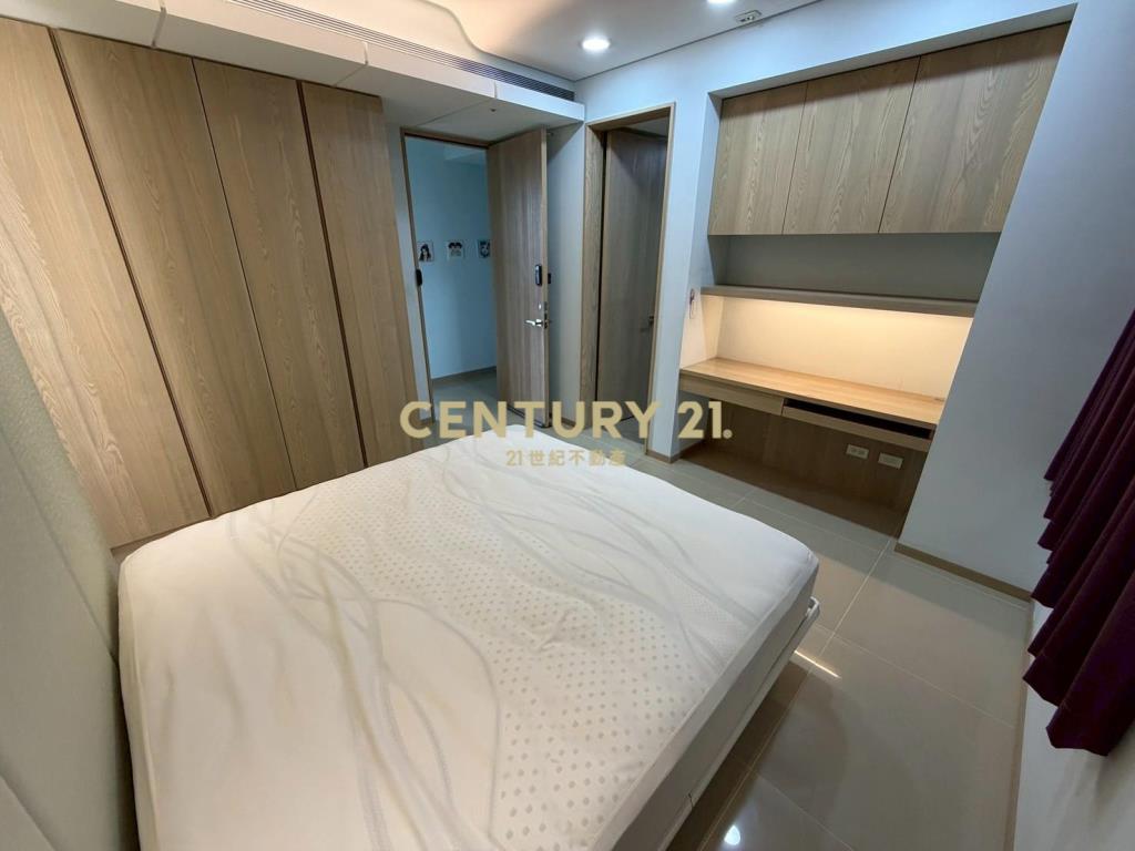 信義君悅氣派豪邸4房+3車位