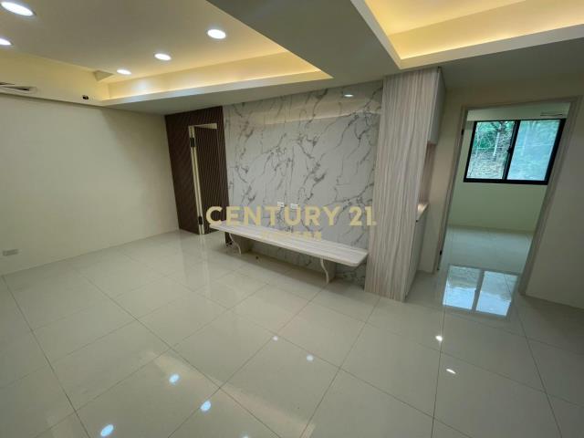 七堵精美裝潢3樓