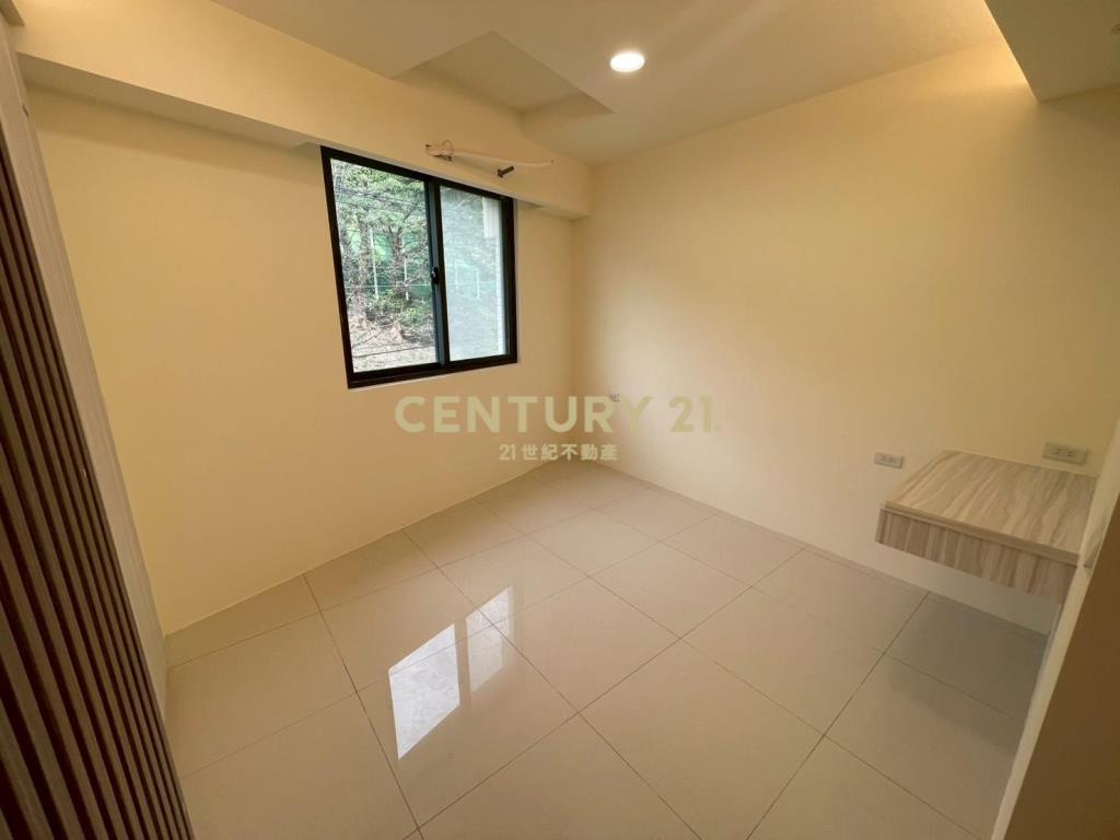 七堵精美裝潢3樓