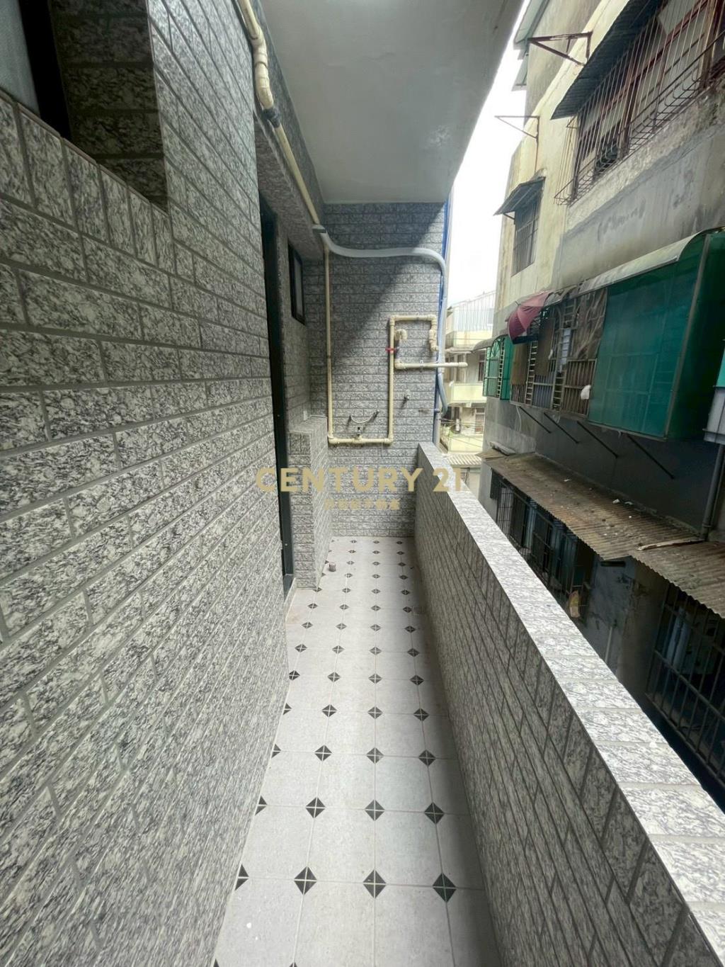 七堵精美裝潢3樓