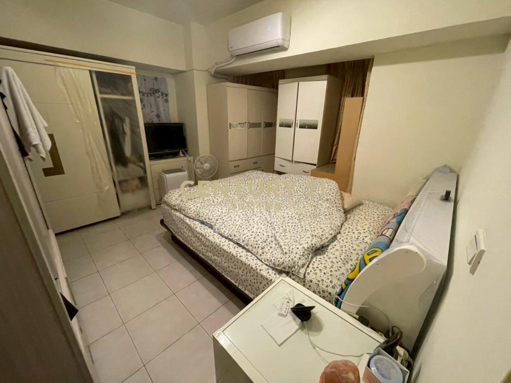 巴塞隆納三房子母車位