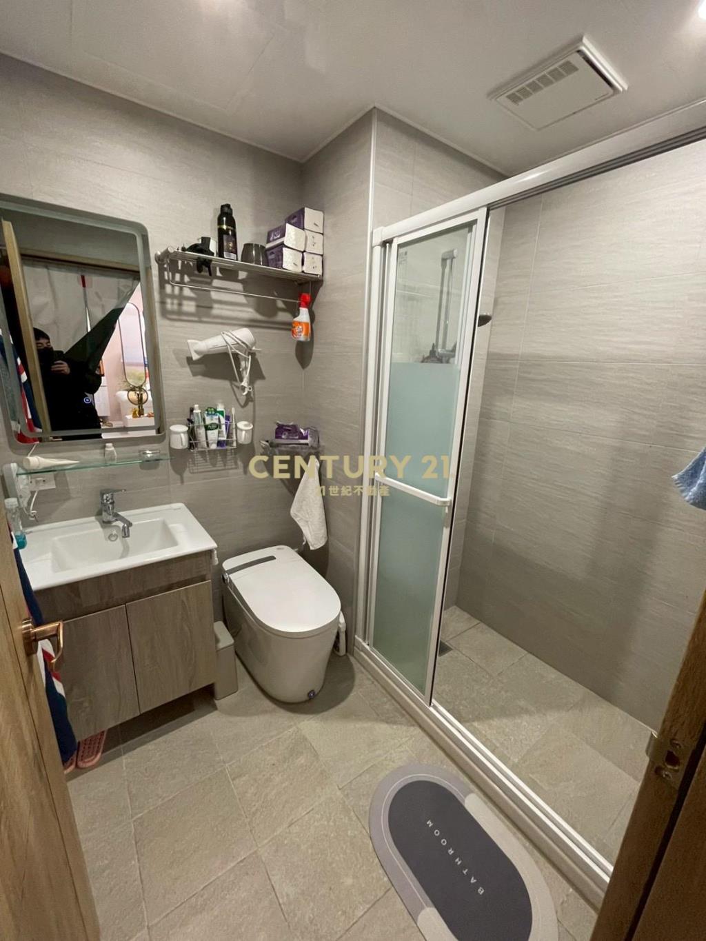 宏貿臻璽溫馨2房