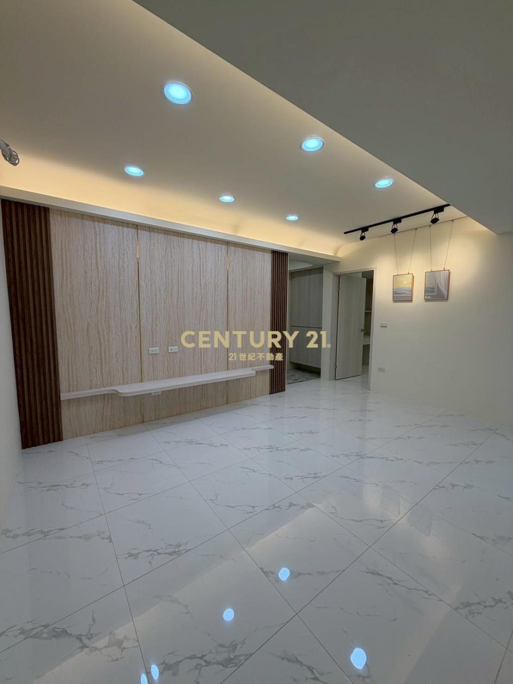 信二路停車場旁精美一樓