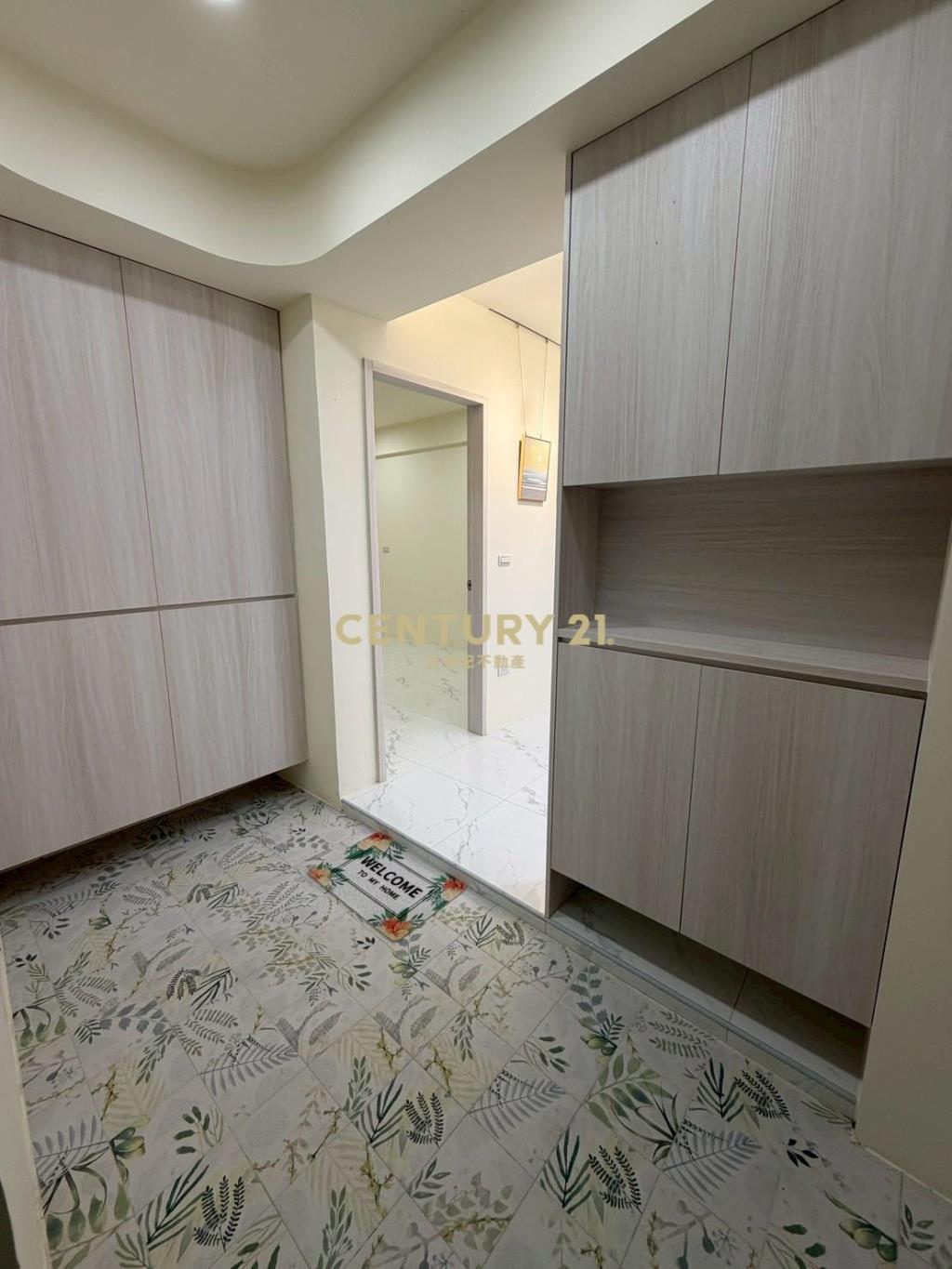 信二路停車場旁精美一樓