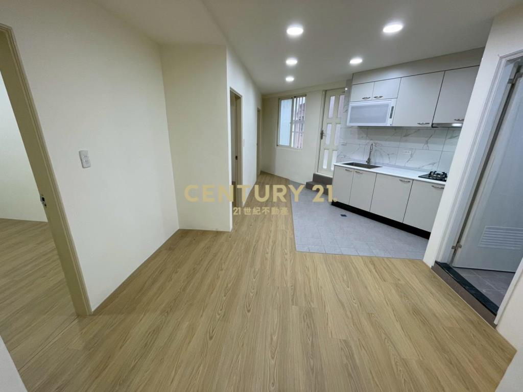 七堵邊間4樓美寓