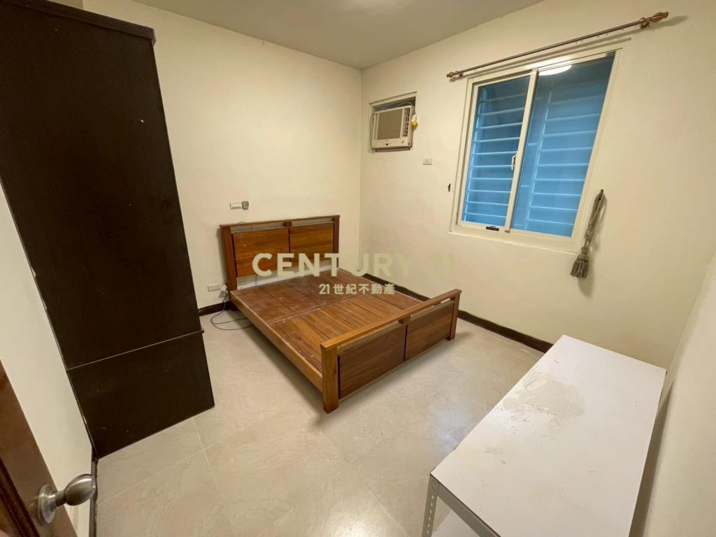 新豐街4房車庫透天