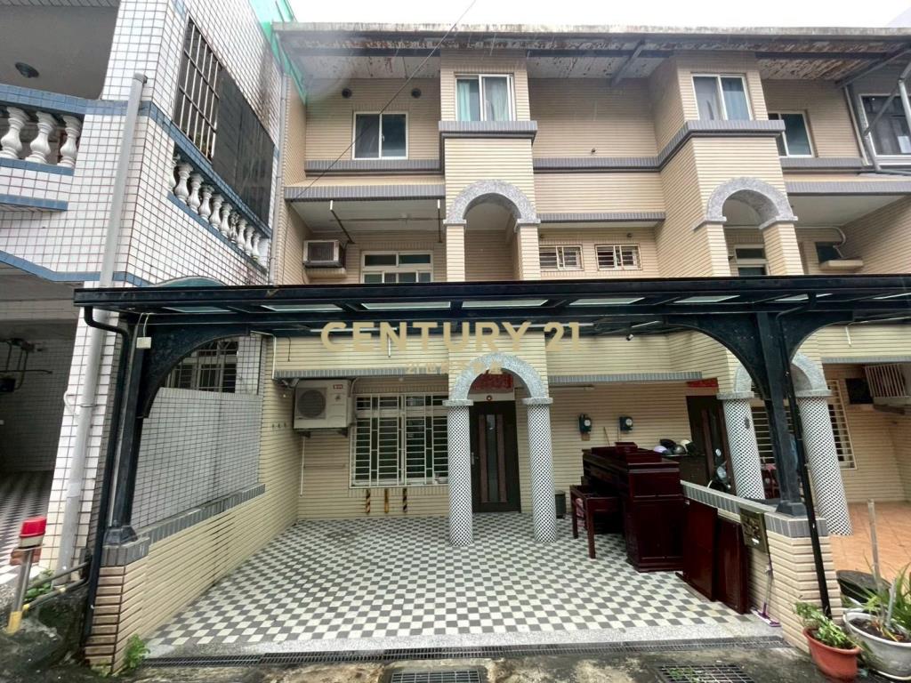 新豐街4房車庫透天