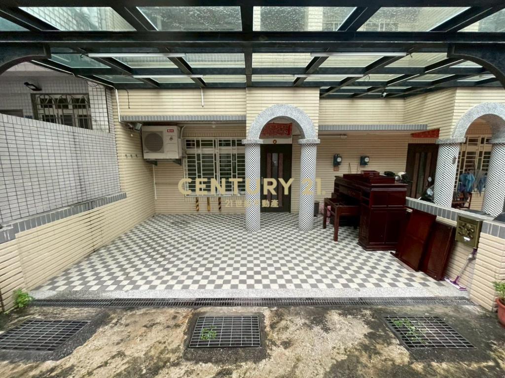 新豐街4房車庫透天