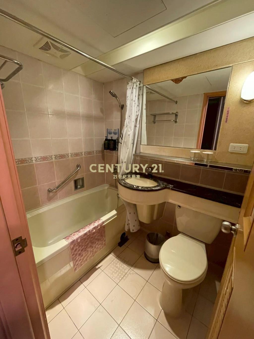 麗榮皇冠商業景觀套房