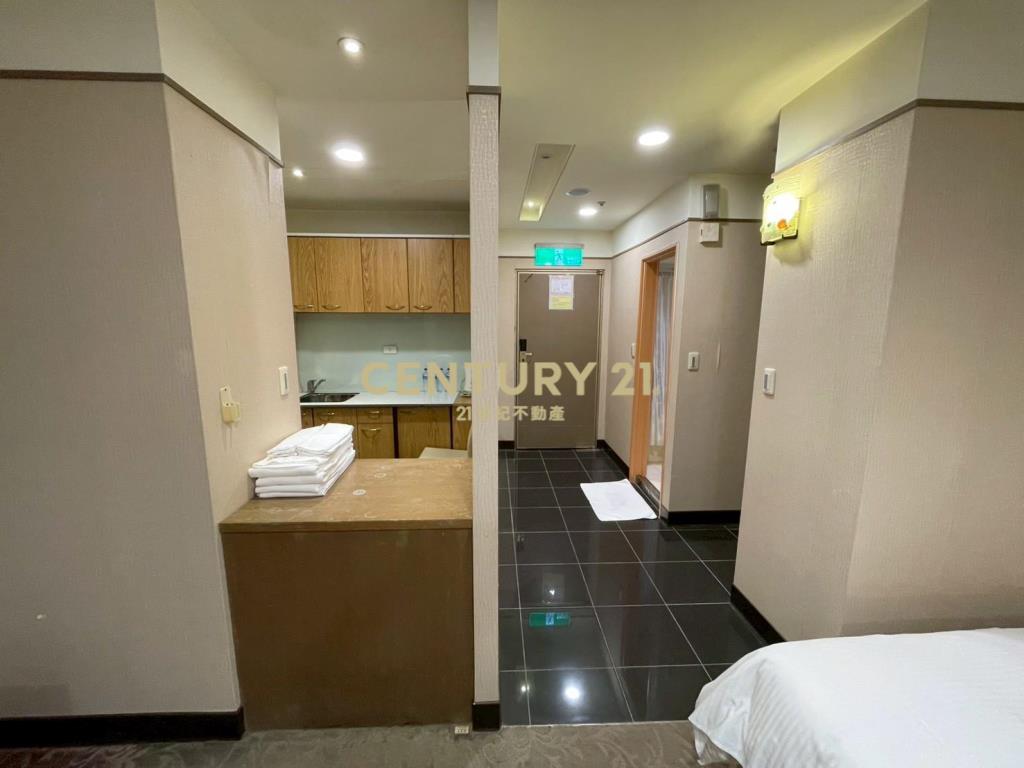 麗榮皇冠商業景觀套房