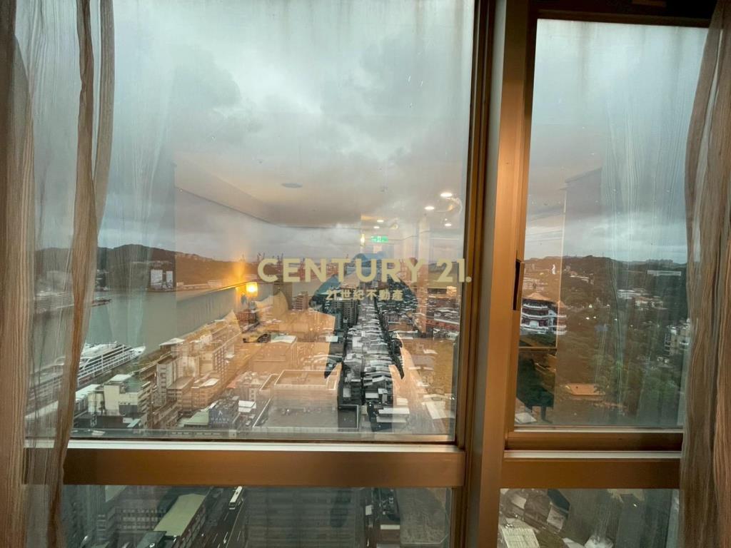 麗榮皇冠商業景觀套房