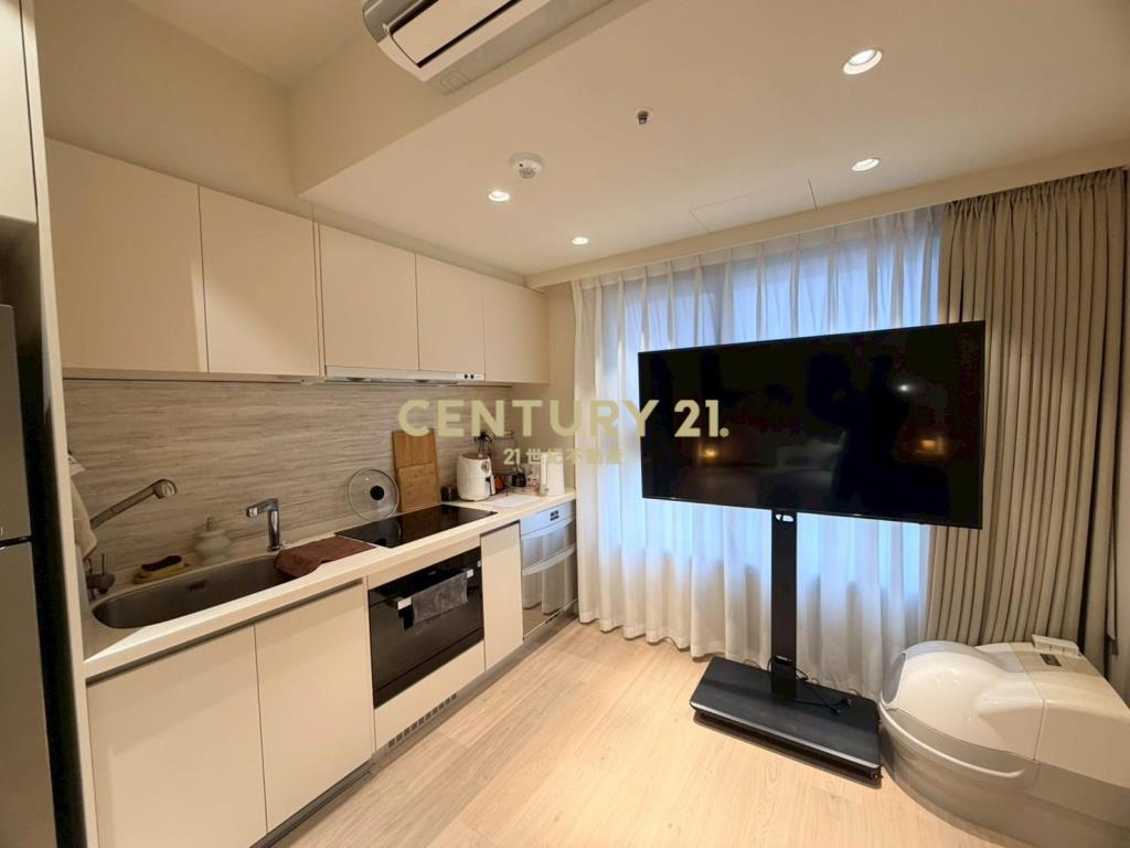 夢悅城精裝2改1房+大車位