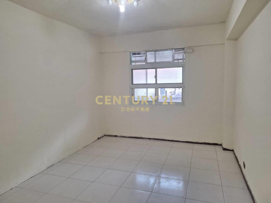 立德路平地三房