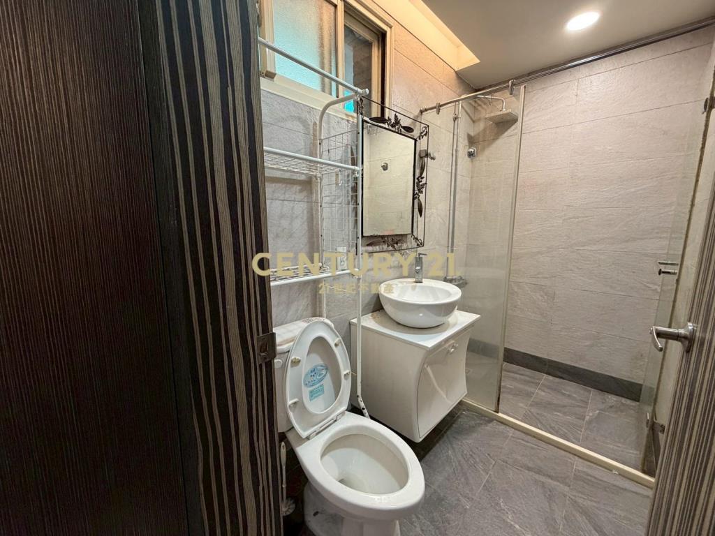 劉銘傳路精美四房2樓