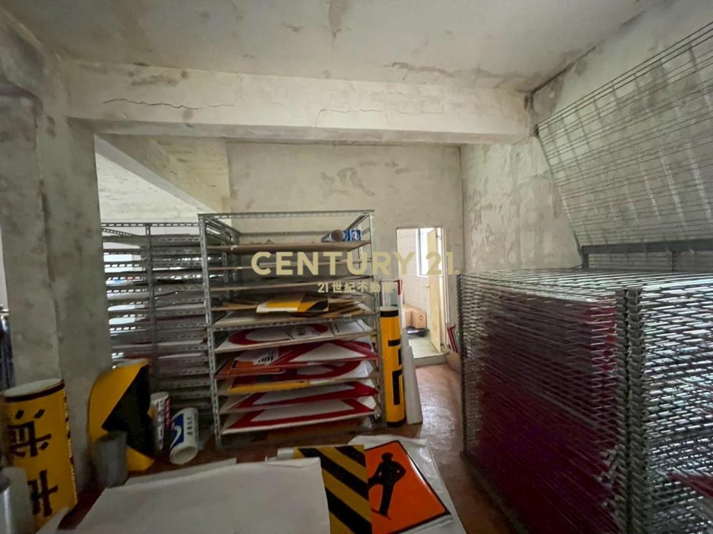 近62四腳亭透天好停車