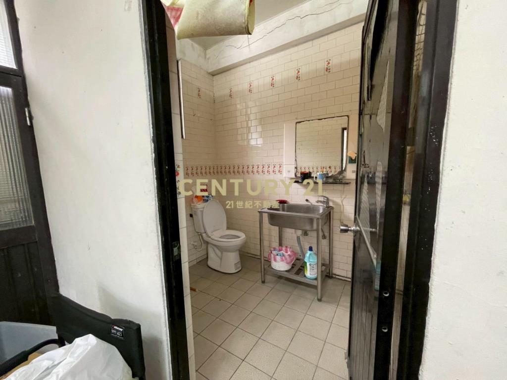 近62四腳亭透天好停車