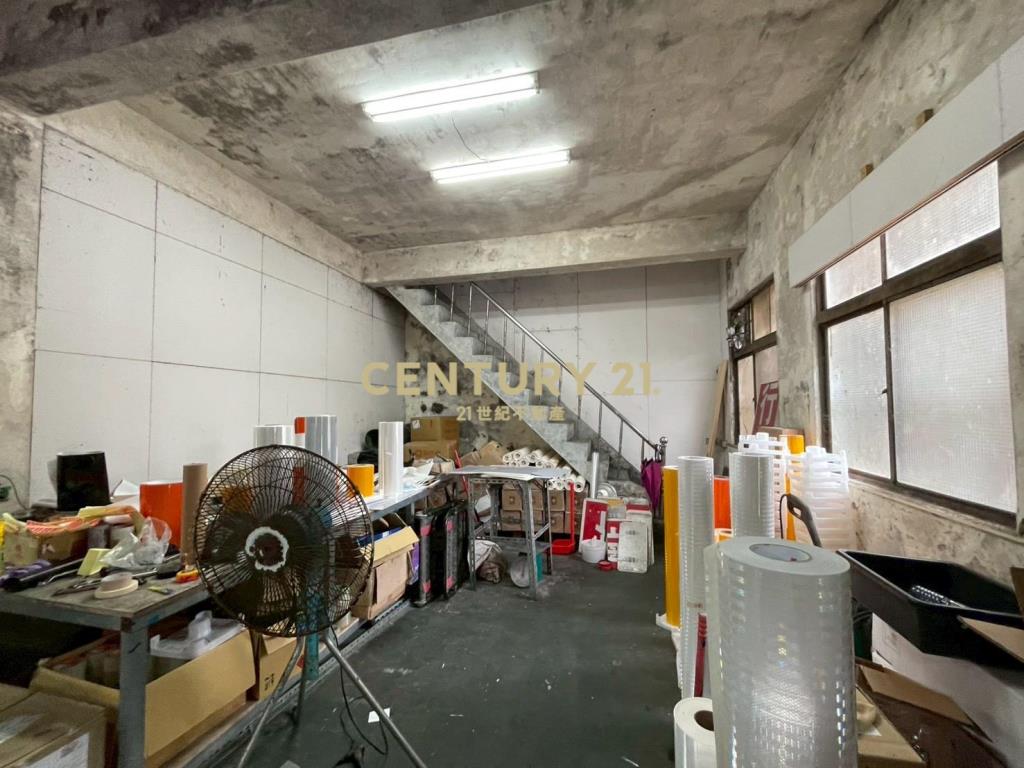 近62四腳亭透天好停車