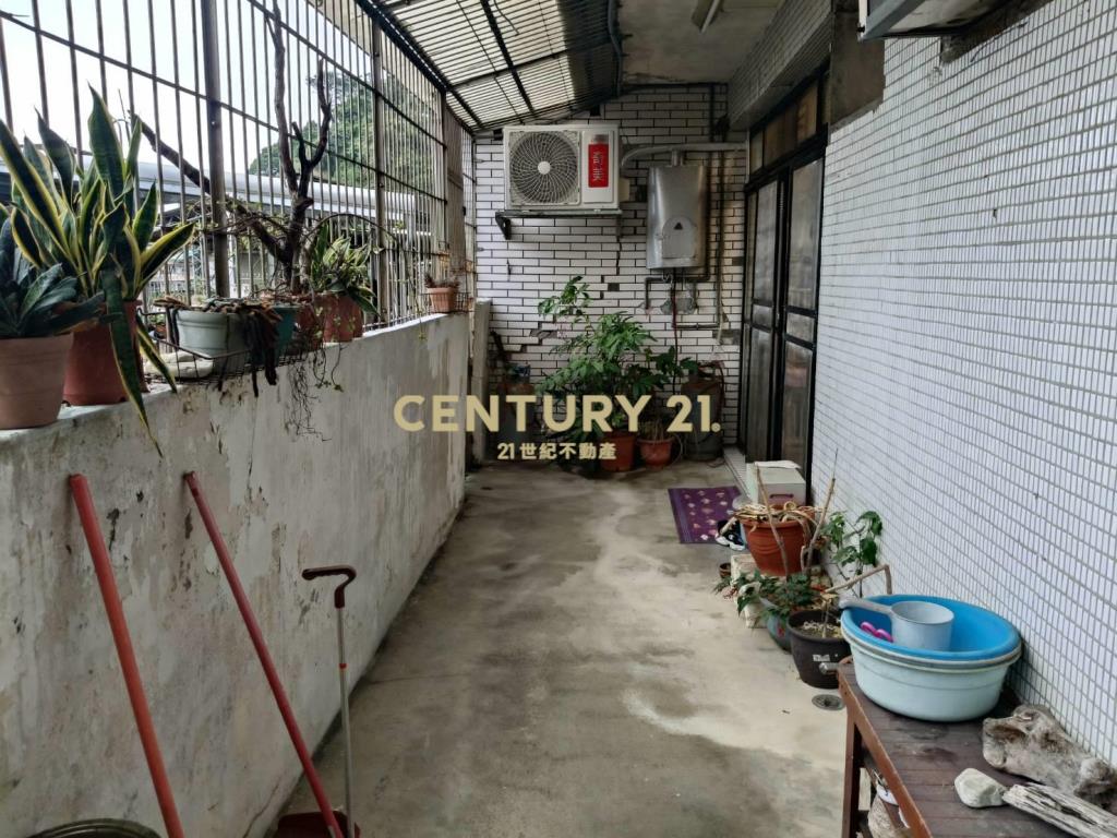 正義實用1樓港景美寓