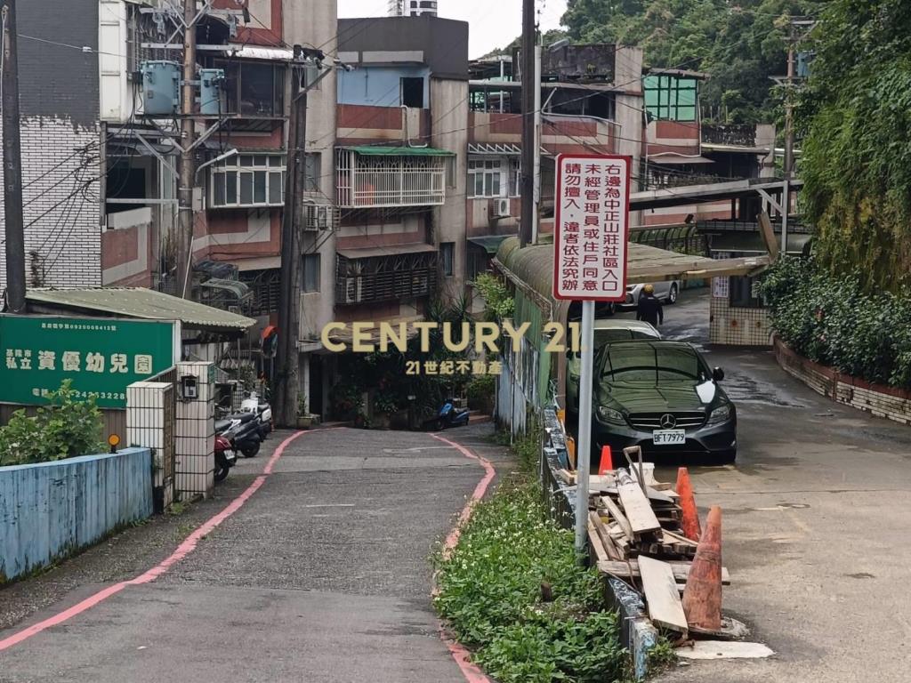 正義實用1樓港景美寓