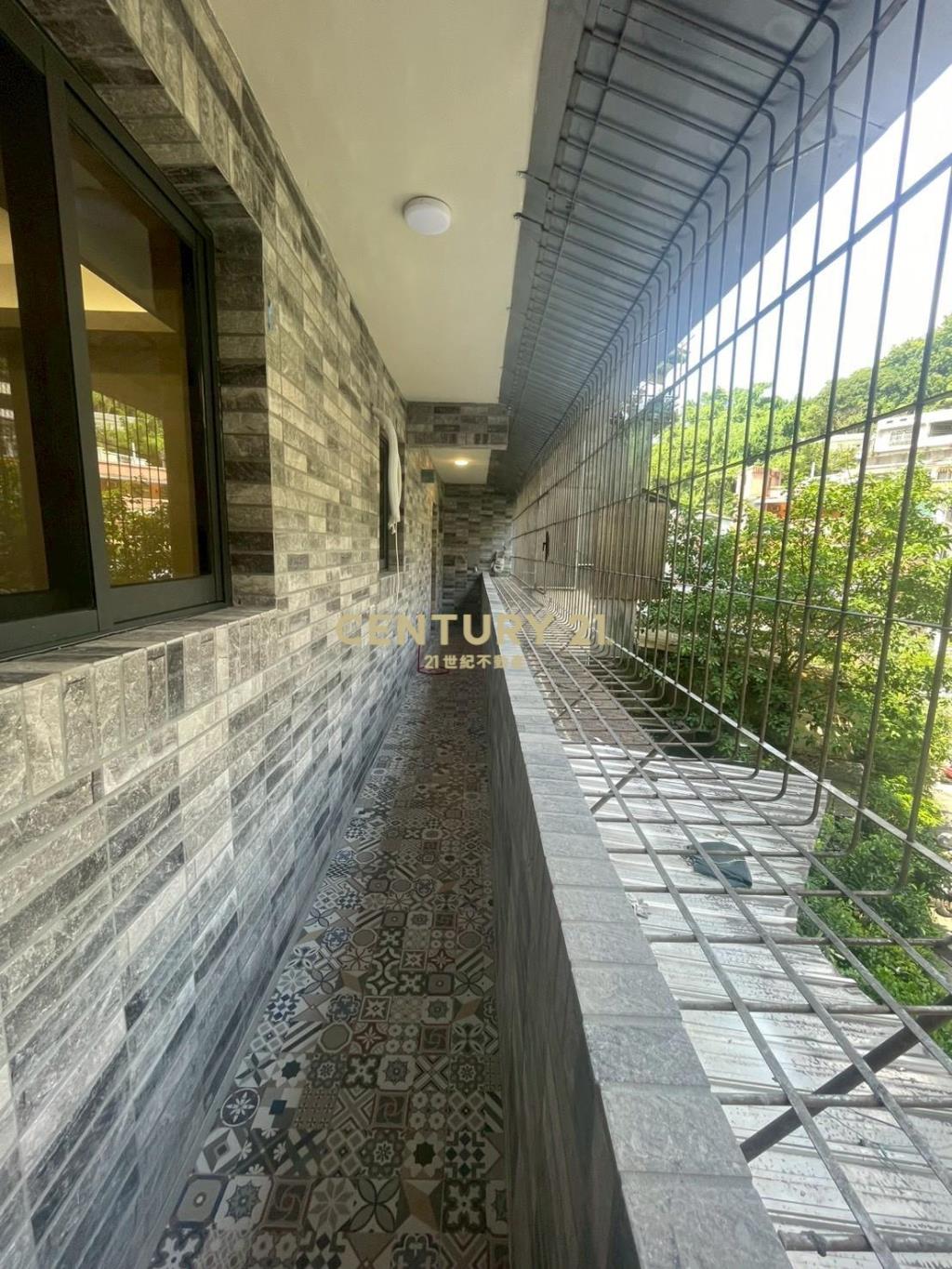 安樂路正馬路旁低樓層