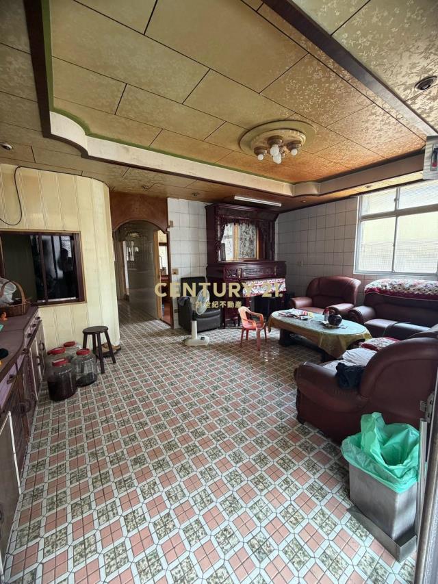 中平街3樓發財屋