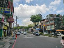 南榮前區路邊美屋
