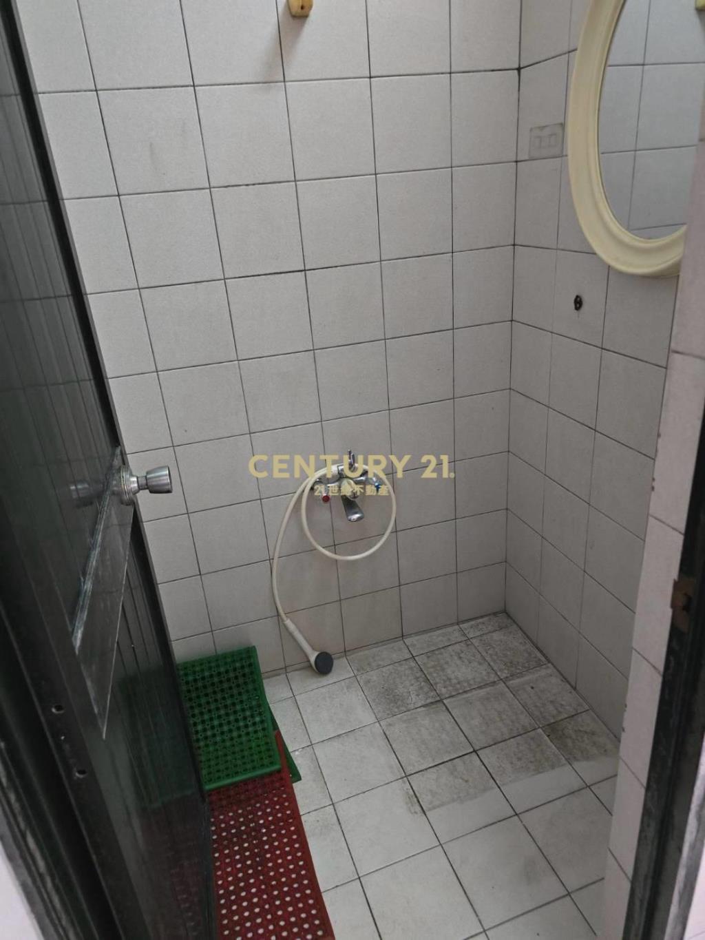 南榮前區路邊美屋