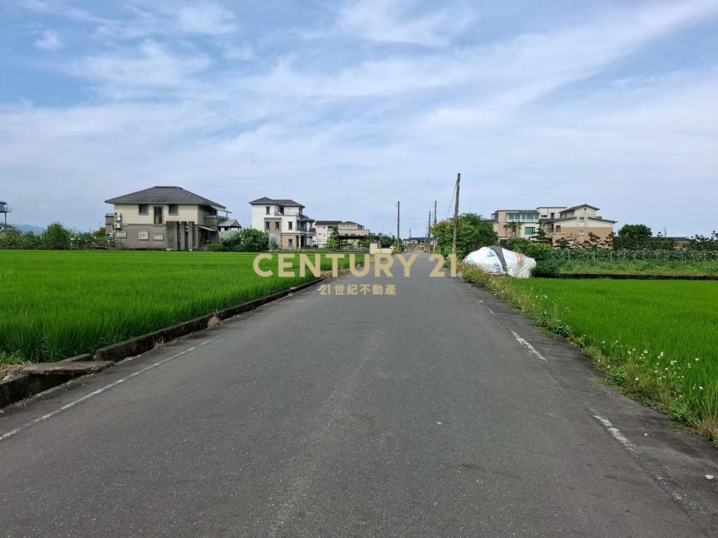 AC866員山尚好段漂亮農地