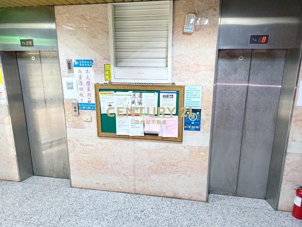 AA555火車站前車位溫泉大套房