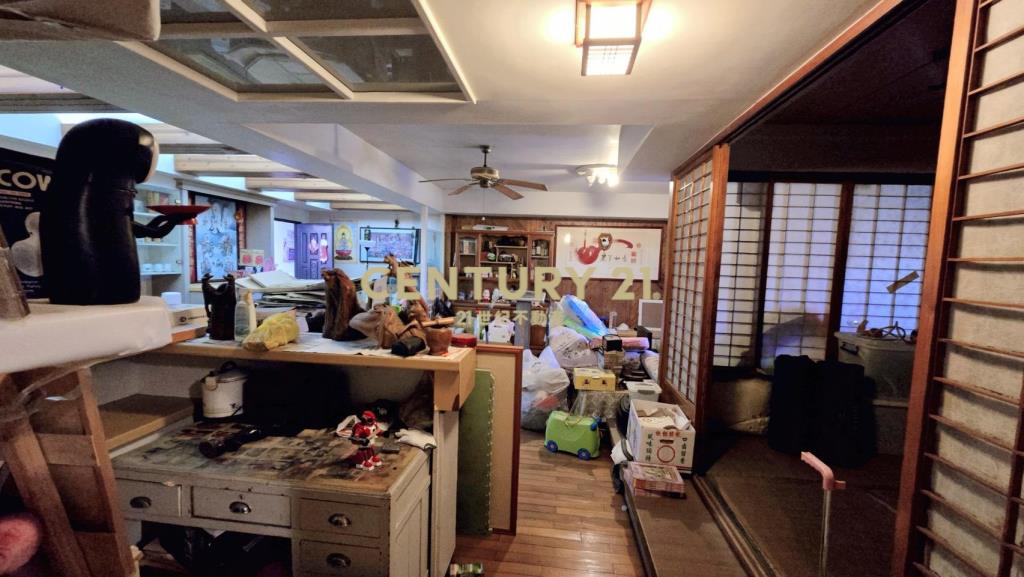 AA560陽大超值大坪數電梯華廈