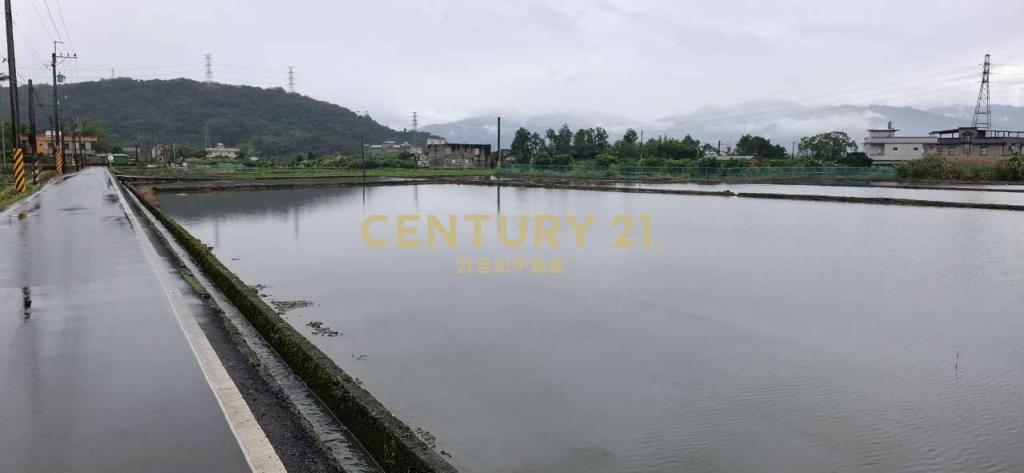 AC883三星大面寬急售便宜農地