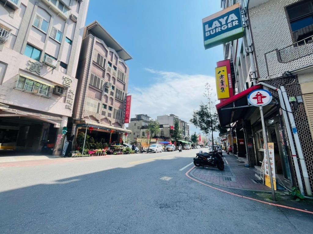 AB819礁溪市區省道上便宜店面