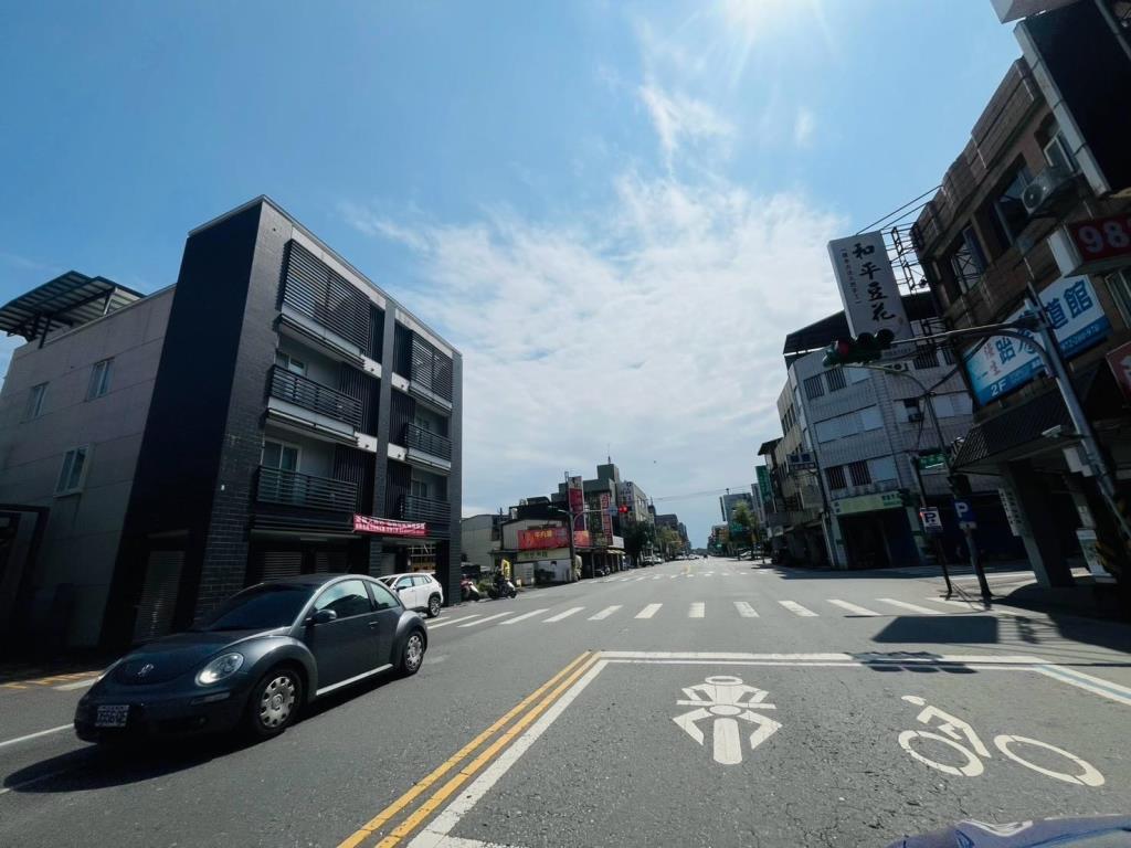 AB819礁溪市區省道上便宜店面
